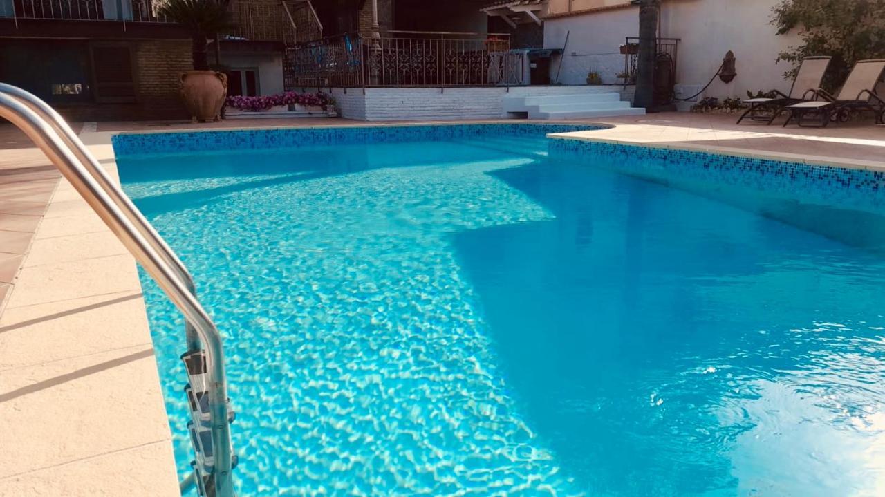 Sofi House-Appartamento In Villa Con Piscina Scafati Extérieur photo